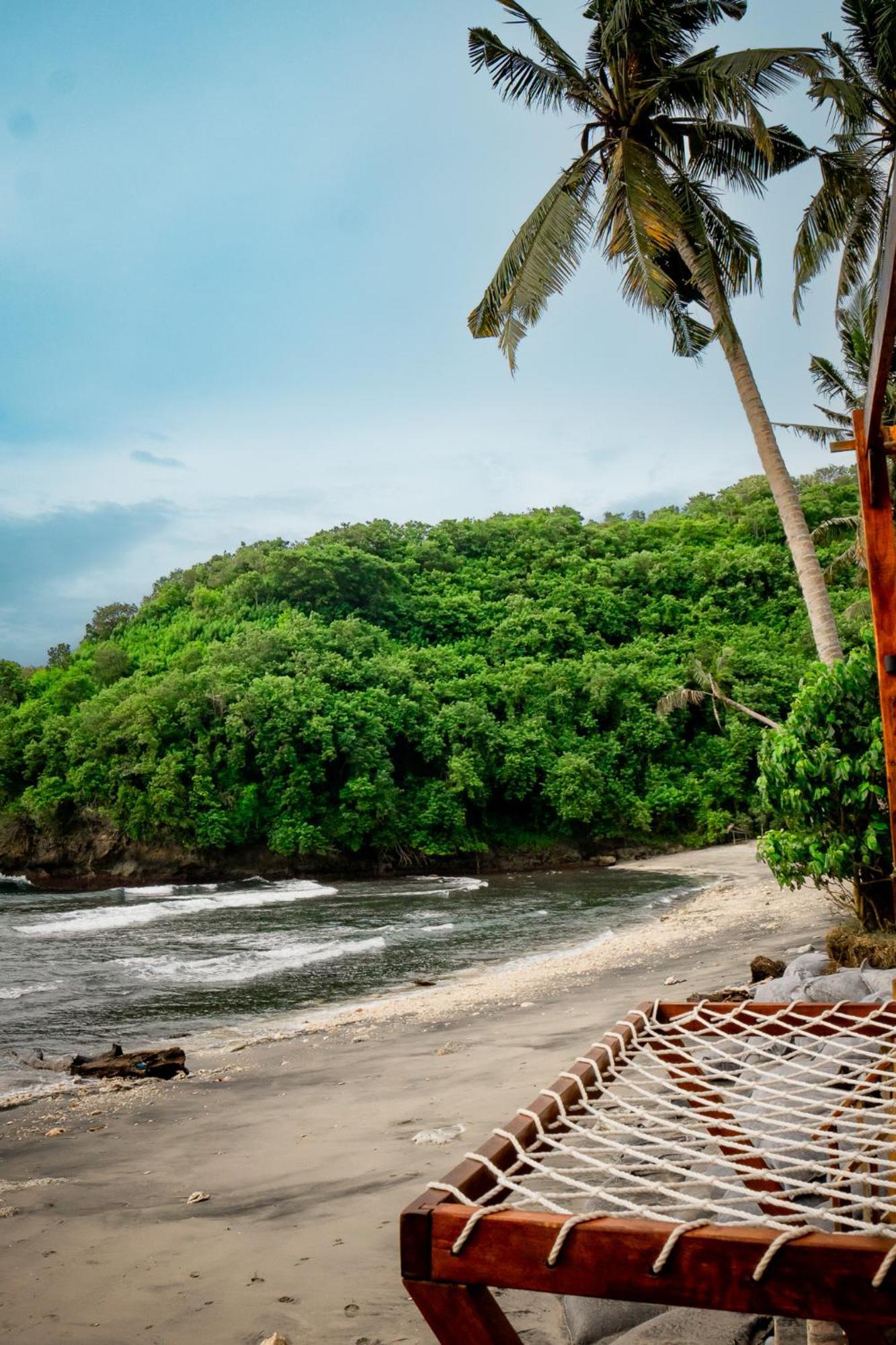 Beachfront Luxury Dome Villas - Gamat Bay Resort Nusa Penida Εξωτερικό φωτογραφία