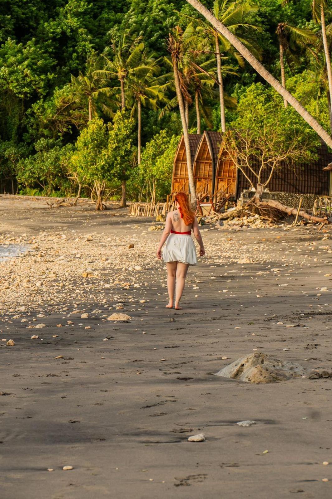 Beachfront Luxury Dome Villas - Gamat Bay Resort Nusa Penida Εξωτερικό φωτογραφία