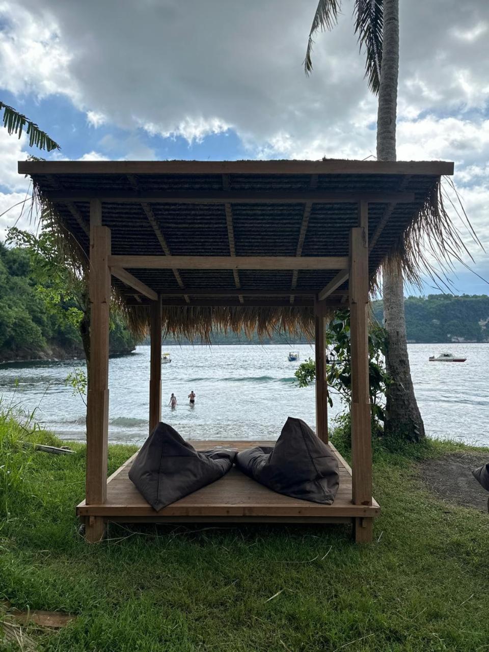 Beachfront Luxury Dome Villas - Gamat Bay Resort Nusa Penida Εξωτερικό φωτογραφία